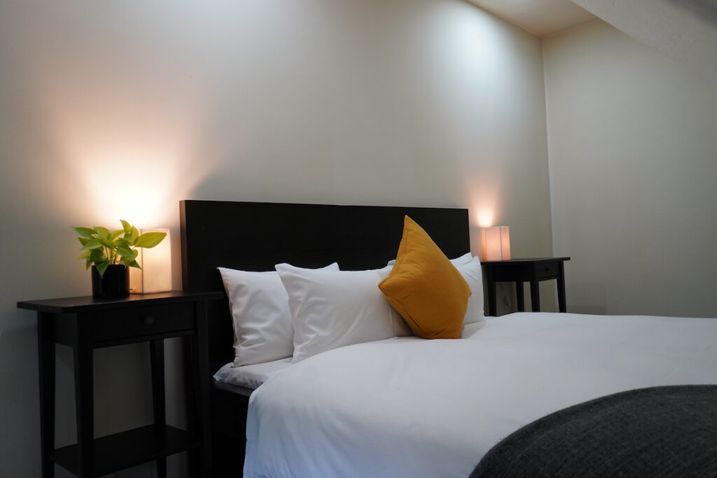 slanted-bed